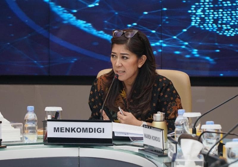 Menkomdigri Meutya Hafid Copot Jabatan Prabu Revolusi dari Dirjen KPM