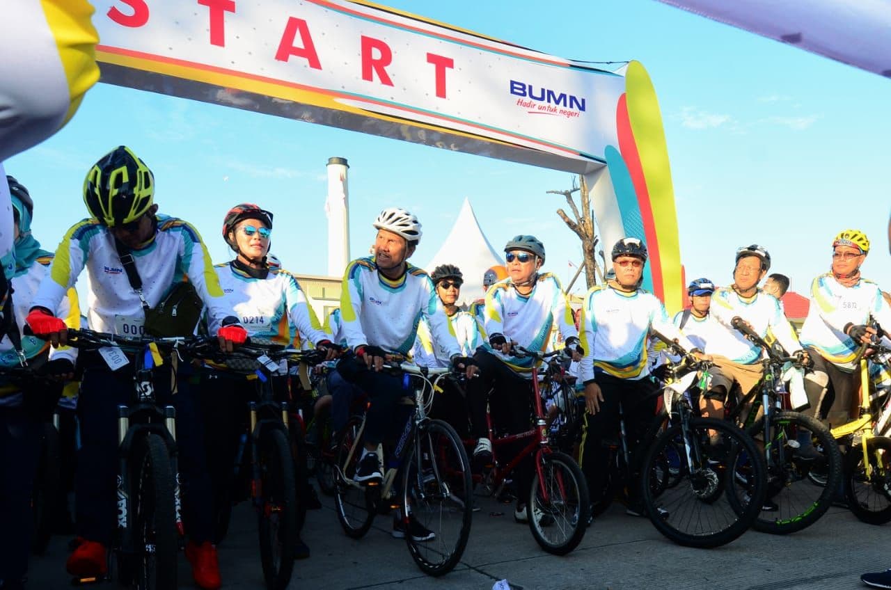 Dirut BBTN dan Menteri BUMN Jajal Tour De Tjolomadoe