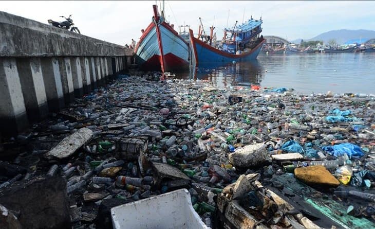 Jaga Laut Dari Sampah Plastik, KKP Komitmen Batasi Sampah Plastik Di Pelabuhan Perikanan