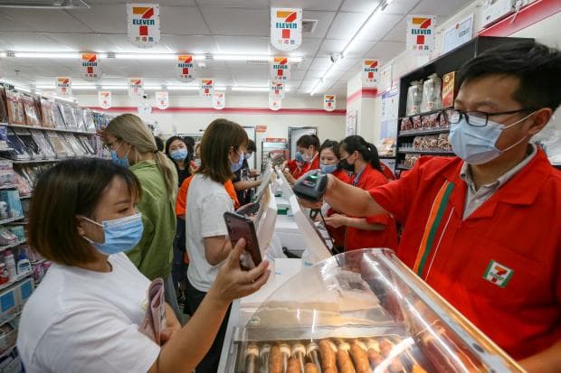 Rekor Penjualan Hari Pembukaan 7-Eleven Pecah di Changsha