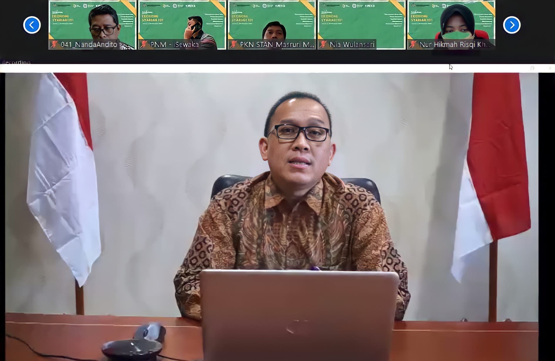 Literasi Jadi Kunci Pertumbuhan Ekonomi dan Keuangan Syariah