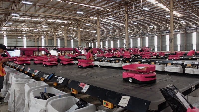 ASSA Tancap Gas di Logistik, Pendapatan Ngebut, Laba Kena Rem—Strategi atau Risiko?