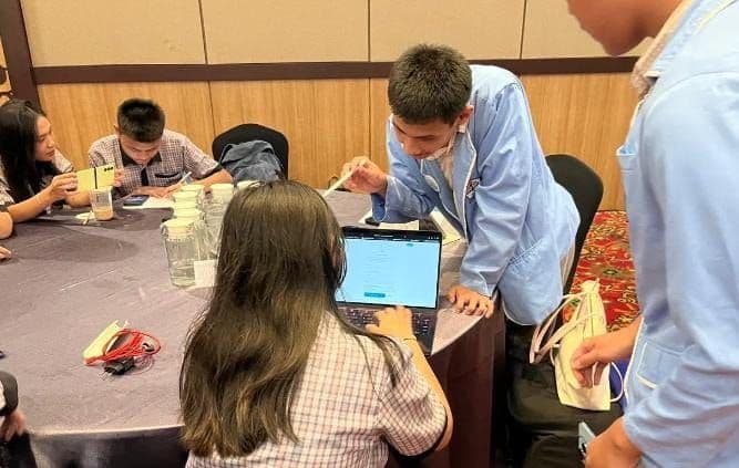 TLKM Hadirkan EduMind Wellbeing dan AI Camp di Makassar 