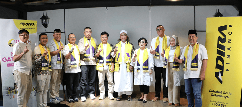 Perkuat Komitmen Apresiasi Pelanggan, Adira Finance Kembali Berangkatkan Ratusan Peserta ‘UMRAH untuk Sahabat’