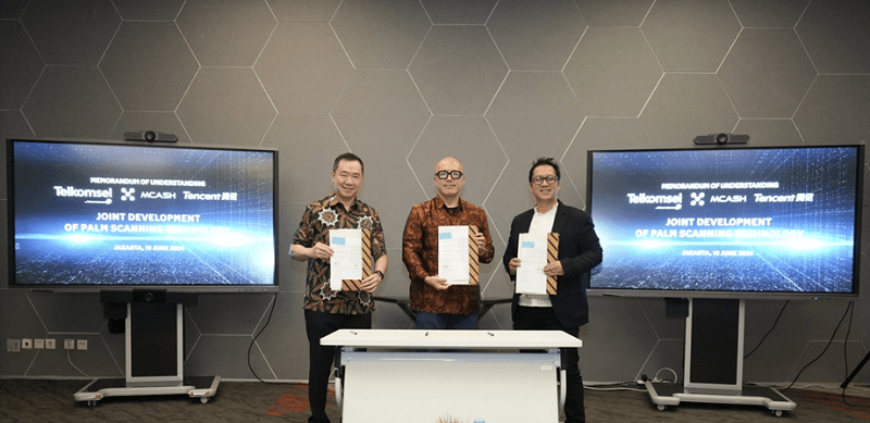 Telkomsel - Tencent Cloud - MCASH Jalin Kolaborasi Adopsi Teknologi Pemindaian dan Verifikasi Telapak Tangan