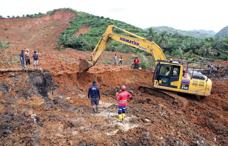 KemenPU Sudah Turunkan 1.709 Alat Berat Percepat Penanganan Bencana di Sumatra