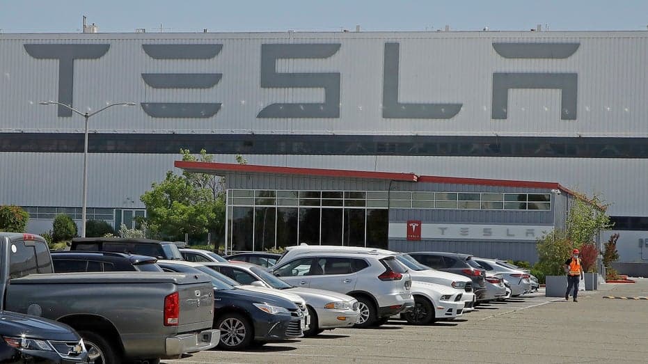 Kantor Pusat Tesla Pindah ke Texas