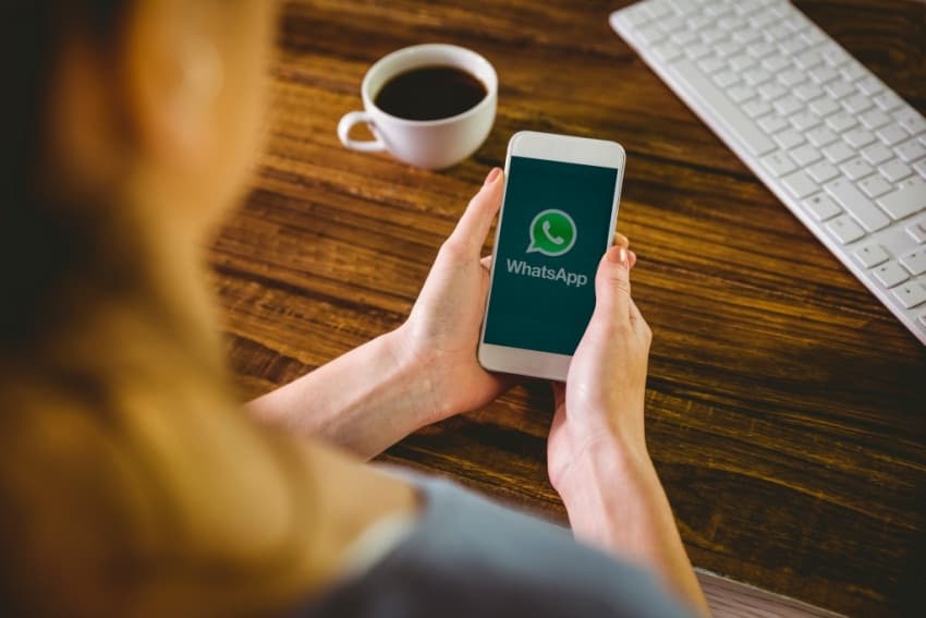 Kemenkes Gandeng Facebook dan Anak Usaha MCAS Luncurkan Chatbot Resmi WhatsApp untuk Vaksinasi Covid-19