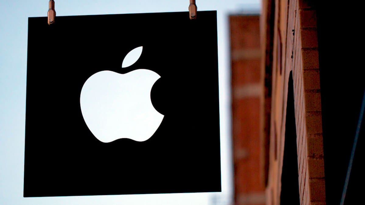 Pendapatan Apple Turun 1 Persen