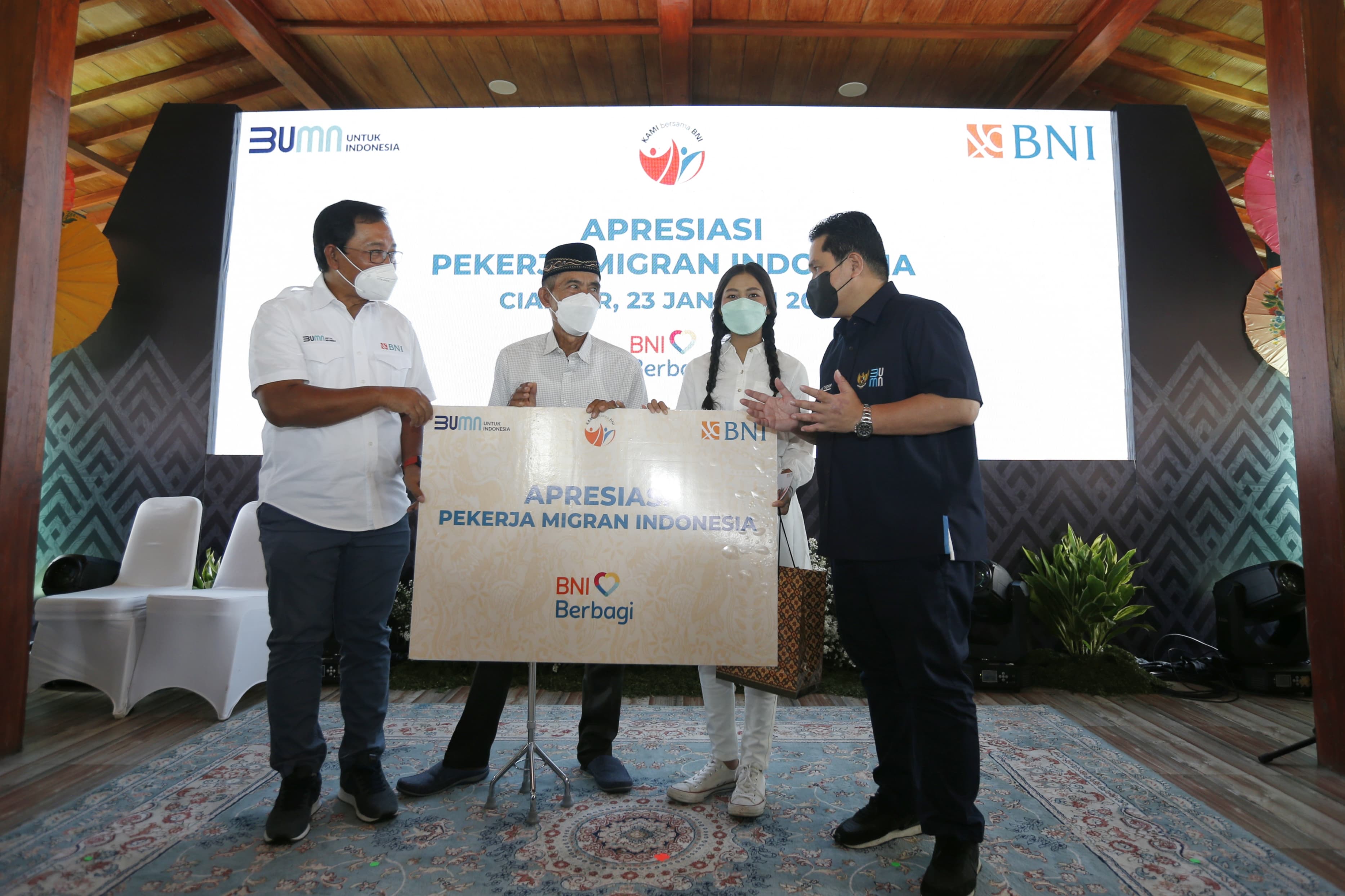 BBNI Salurkan Bantuan Untuk Keluarga Pekerja Migran Indonesia