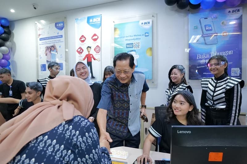 BCA Konsisten Kembangkan Beragam 'Customer Touchpoints' untuk Melayani Seluruh Segmen Nasabah