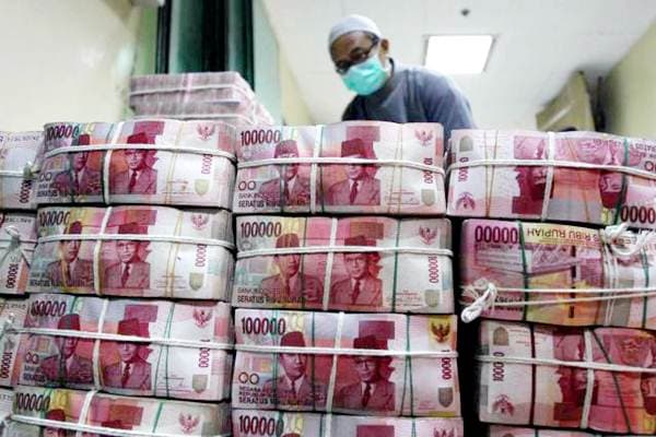Uang Pemda Menumpuk di Bank Rp170 Triliun, Jokowi : Gede Sekali Ini