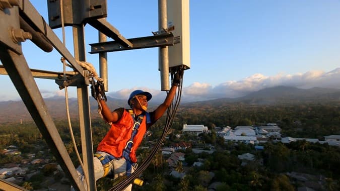 XL Axiata Berhasil Raih Kinerja Solid di Tahun 2024, Pendapatan Naik 6%, Laba Bersih Naik 45%