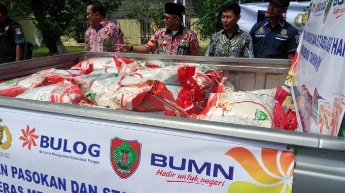 Antisipasi Dampak Kenaikan BBM, Bulog Masifkan Operasi Pasar