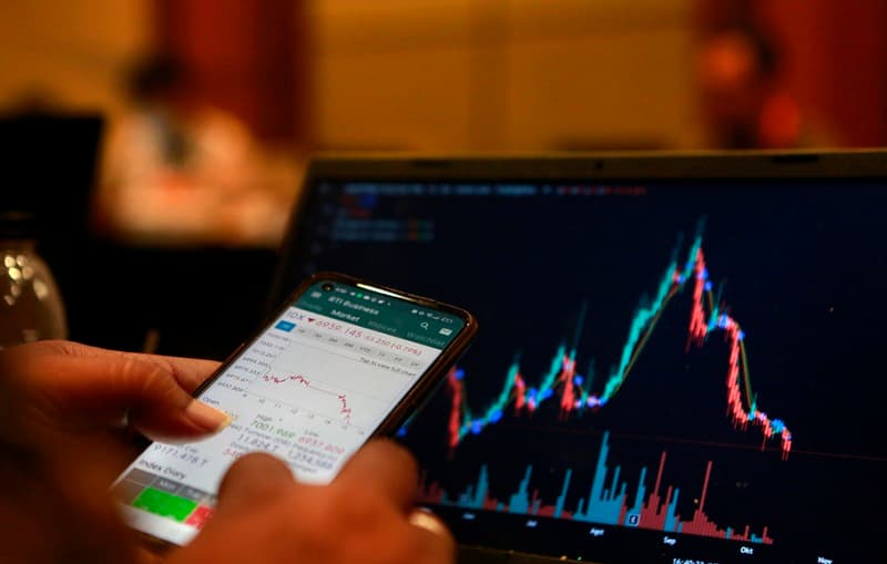 ANALIS MARKET (05/11/2024) : IHSG Masih Rawan Terkoreksi