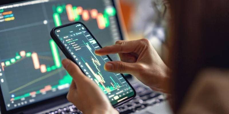 ANALIS MARKET (29/5/2024) : IHSG Berpotensi Bergerak Sideways, 6 Saham Ini Bisa Jadi Pilihan Trading