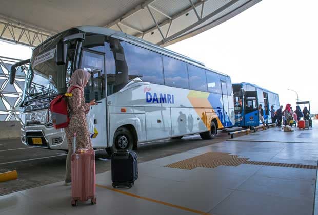 Imbas Corona, Bus Damri Setop Total Operasional di Bandara Soetta