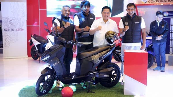 Erick Thohir Luncurkan GESITS Garuda, Motor Listrik Hasil Kolaborasi Timnas Indonesia