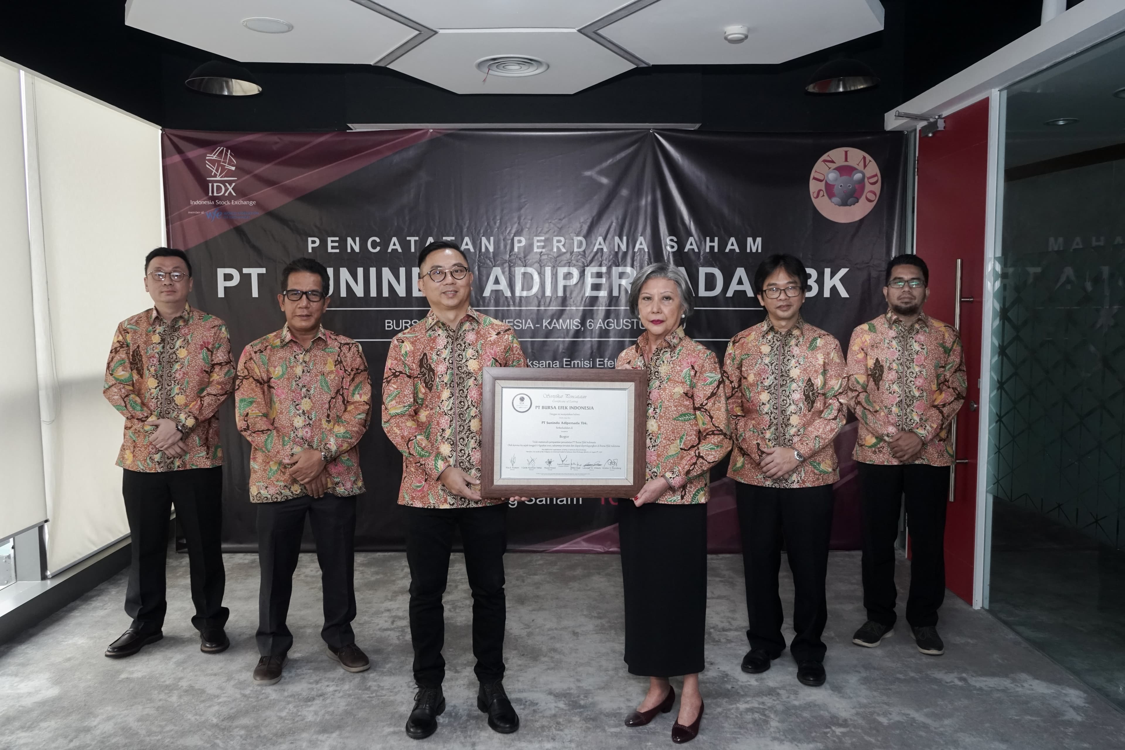 Dibuka Perdana, TOYS Menjadi Emiten Ke-34 BEI di Tahun 2020