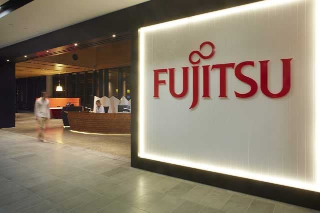 Fujitsu Lepas Bisnis Ponsel Pintar