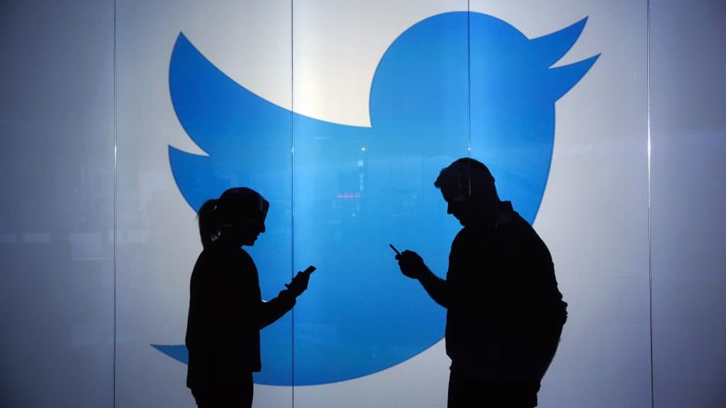 Wall Street Melemah Dipicu Anjloknya Saham Twitter