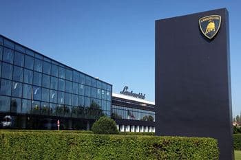 Lamborghini Catatkan Rekor Laba di 2020