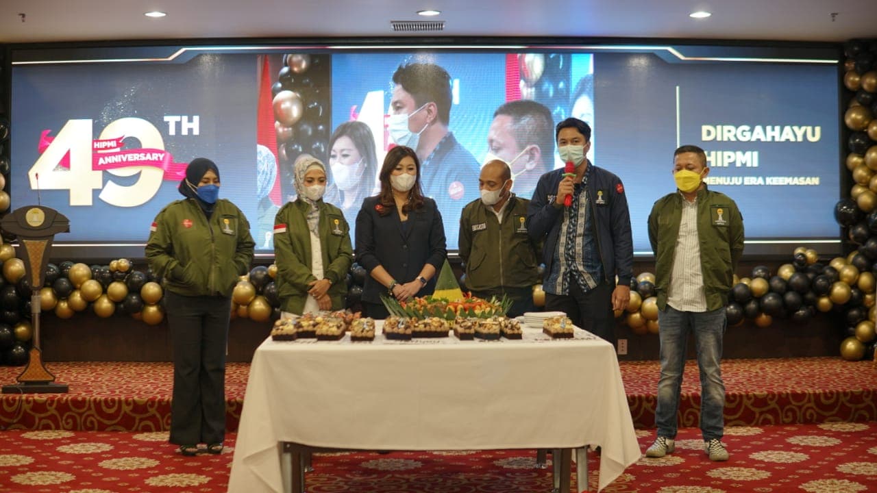 Pulihkan Pariwisata dan Ekonomi Kreatif, Hipmi Audiensi dengan Sandiaga Uno