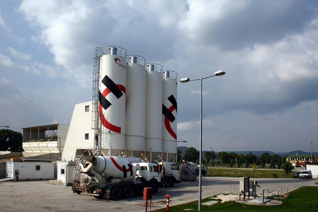 SMGR Ganti Nama Holcim Indonesia Jadi Solusi Bangun Indonesia