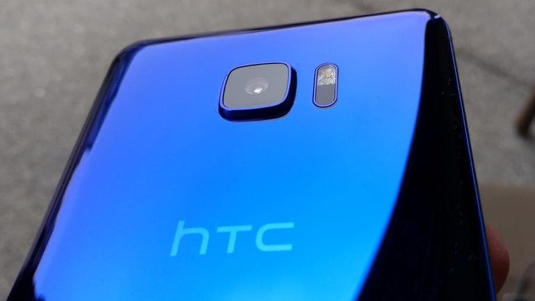 Penjualan Merosot, HTC Kurangi 25 Persen Karyawan