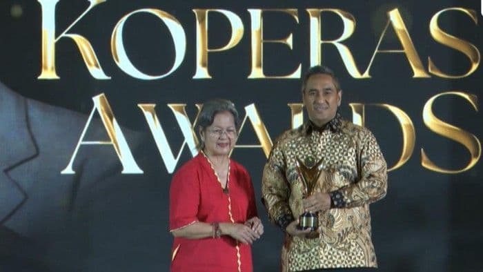 Komit Memperkuat Rantai Pasok Pangan Nasional, ID FOOD Raih Koperasi Award 2026