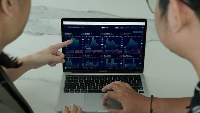 ANALIS MARKET (09/12/2024) : IHSG Masih Berpeluang Melanjutkan Penguatan