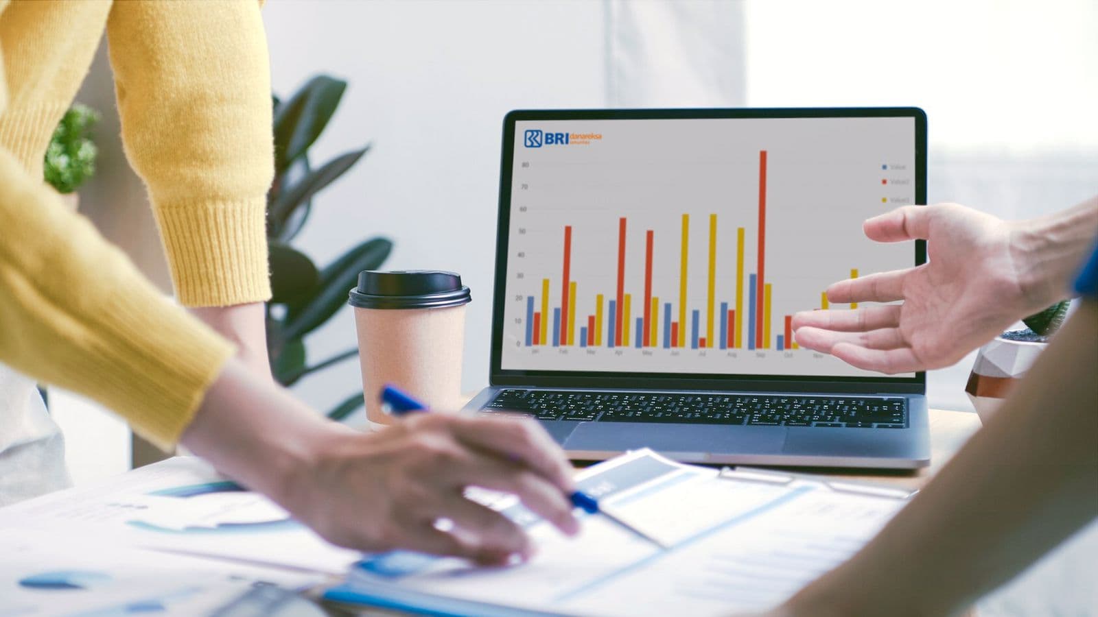 BRI Danareksa Catatkan Kinerja Bisnis Brokerage Sekuritas Melesat di Tahun 2022