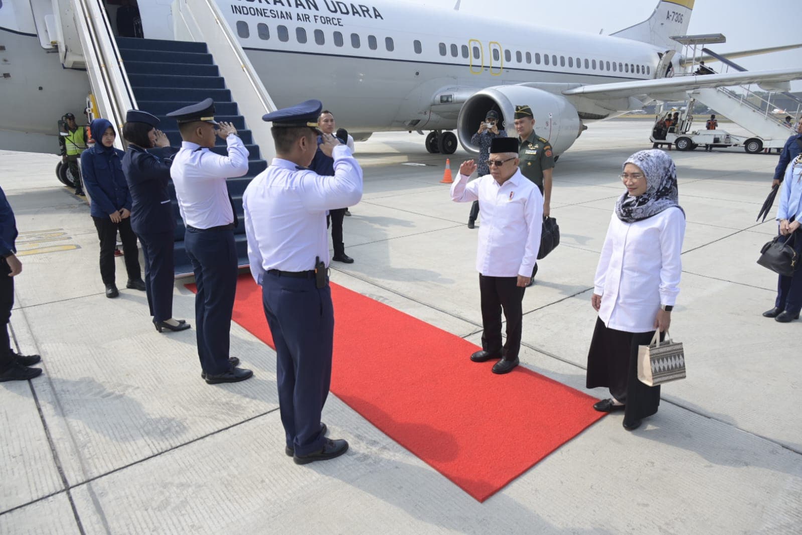 Wapres Bertolak ke Tiga Provinsi di Papua Kawal Percepatan Pembangunan