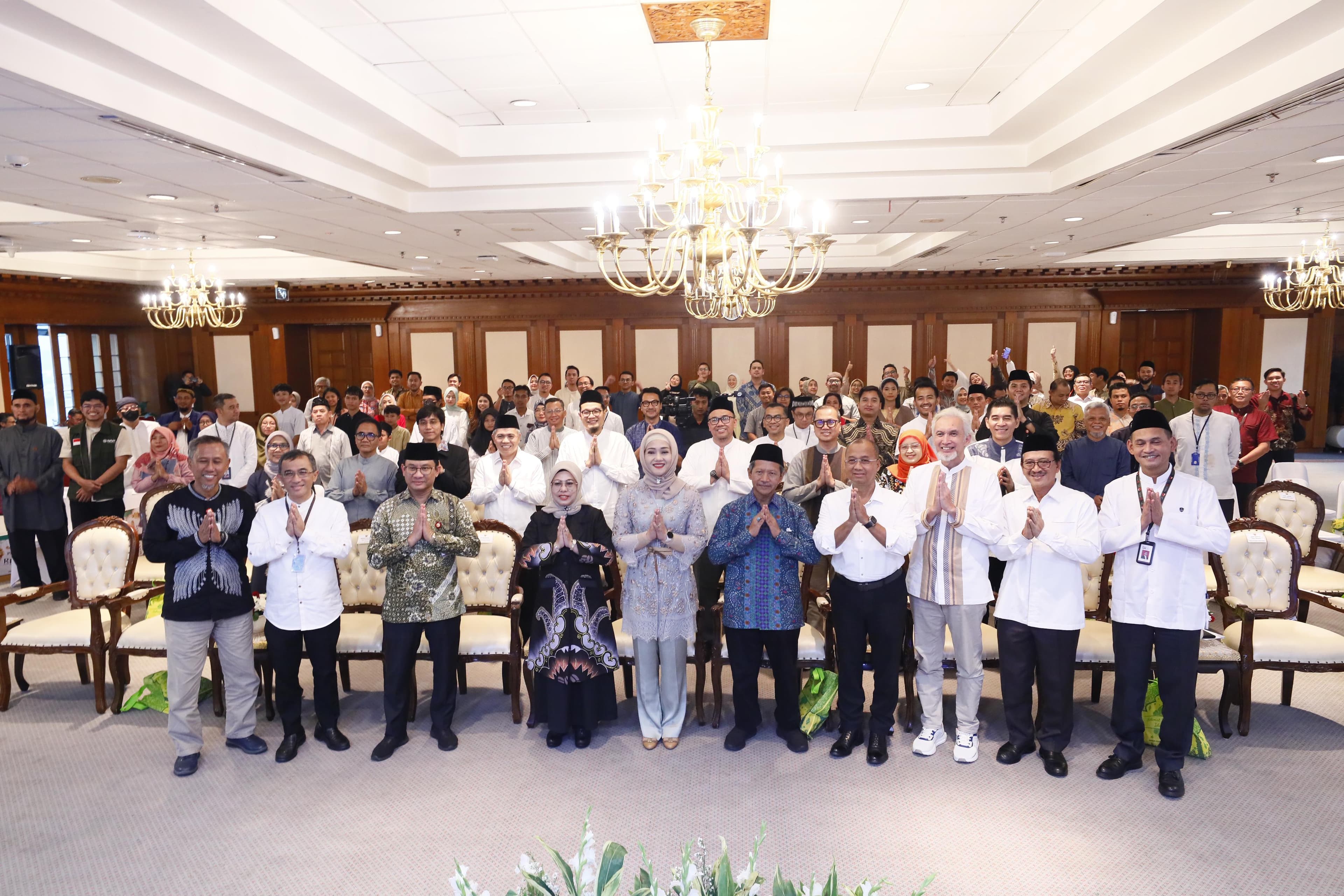 OJK Dorong Kolaborasi dengan Berbagai Pihak dalam Penguatan Keuangan Syariah