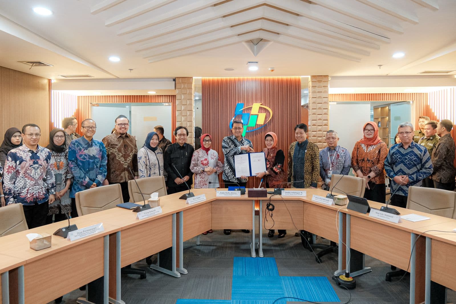 Buka Lapangan Kerja Generasi Muda, Kemenekraf-BPS Sepakati Penguatan Data