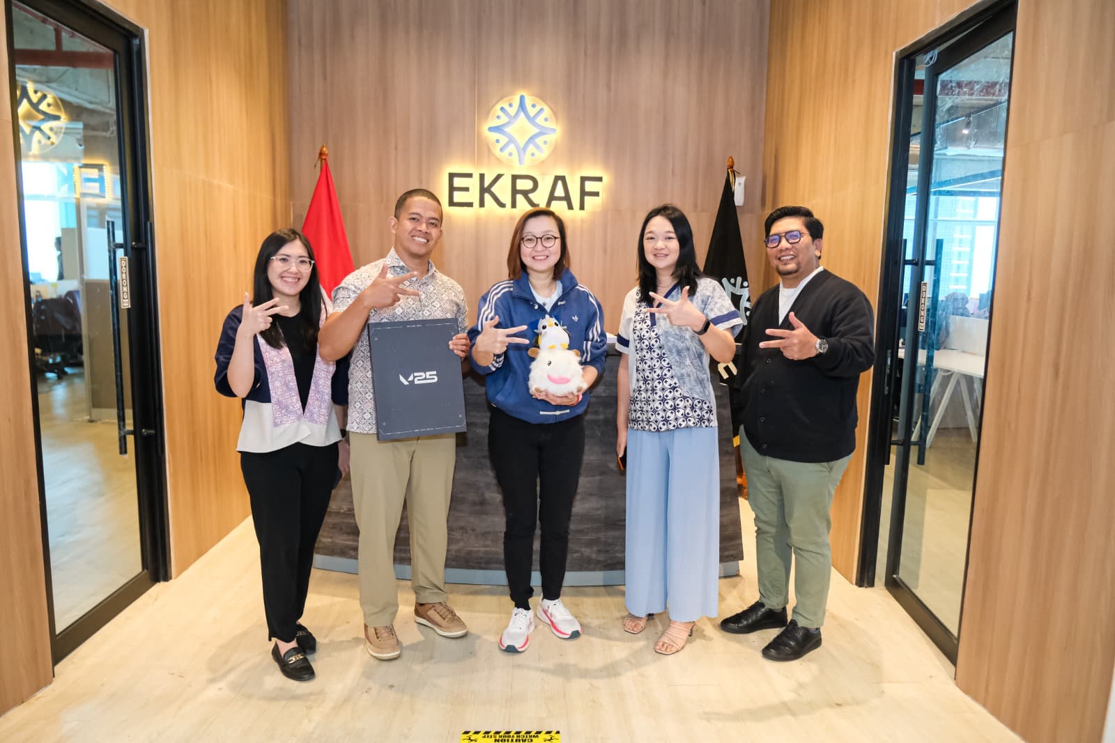 Wamen Ekraf Dorong Riot Games Pacu Subsektor Musik, Film, serta IP lokal