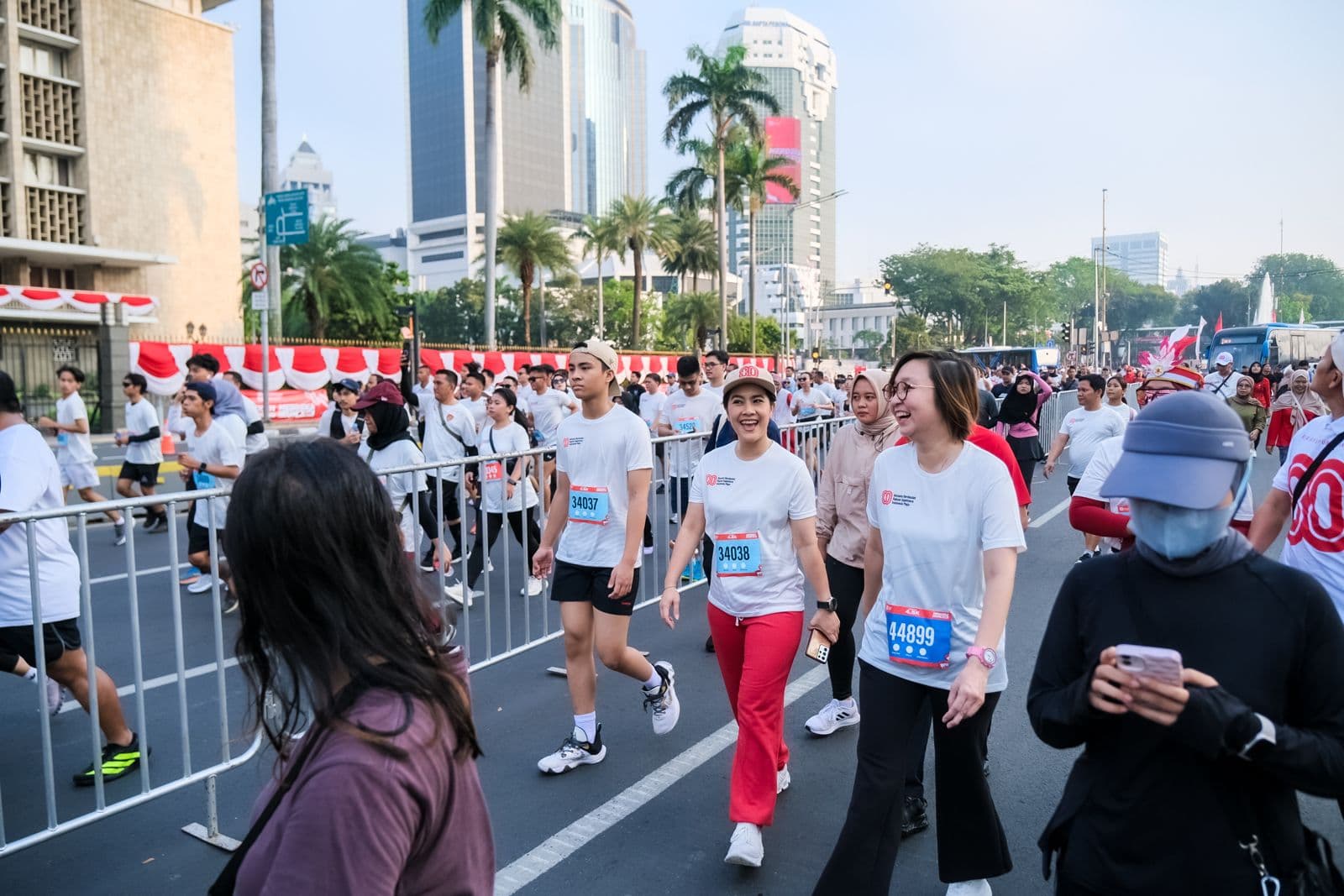 Wamen Ekraf Apresiasi Merdeka Run Pacu Semangat Bergerak Maju Bersama