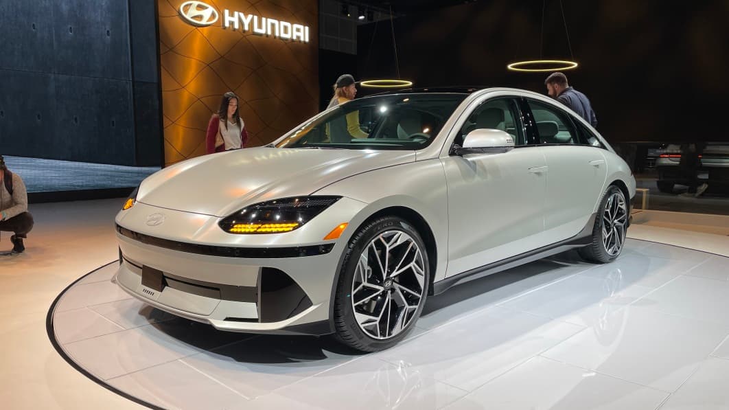 Hyundai Dominasi Penjualan Mobil Elektrik di Indonesia