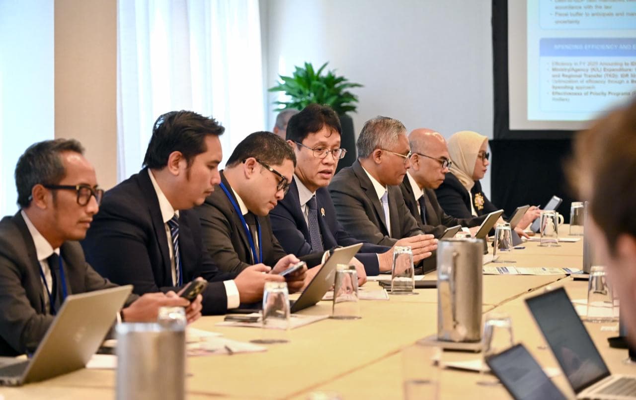 Bertemu Bank Dunia, IMF dan S&P, Menkeu Purbaya Komitmen Jaga Keseimbangan Pertumbuhan Ekonomi dan Keberlanjutan APBN