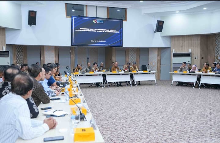 Kumpulkan Industri Hulu-Hilir Plastik, Kemenperin Komitmen Jaga Pasokan