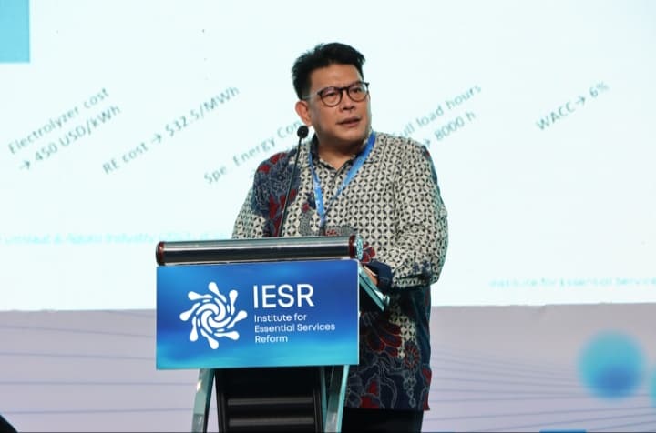 Regresi Regulasi, Penghapusan Pajak 0 Persen Kendaraan Listrik Perlu Ditinjau Ulang