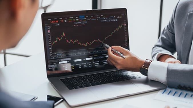 ANALIS MARKET (23/12/2024) : IHSG Diperkirakan Cenderung Mixed