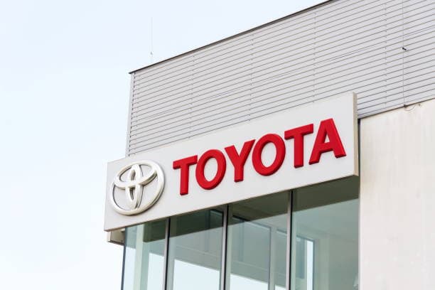 Pasokan Suku Cadang Terganggu, Produksi Toyota Terhenti