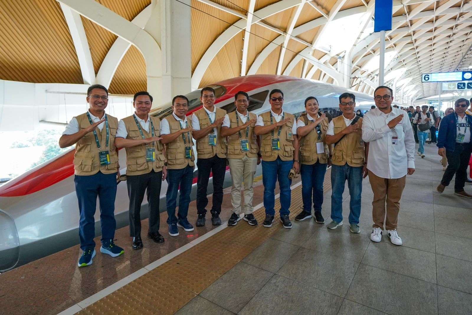 Bos Perkeretaapian se-ASEAN Jajal Whoosh, Dirut KCIC : Indonesia Patut Bangga