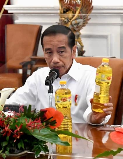 Presiden Jokowi Mau HET Migor Dipasaran Rp14 Ribu/Liter