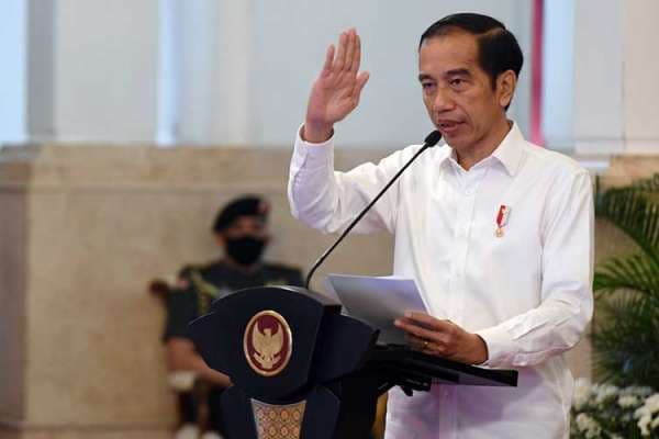 Presiden Jokowi Sindir Bulog : Stok Beras Banyak Tapi Tak Bisa Jual
