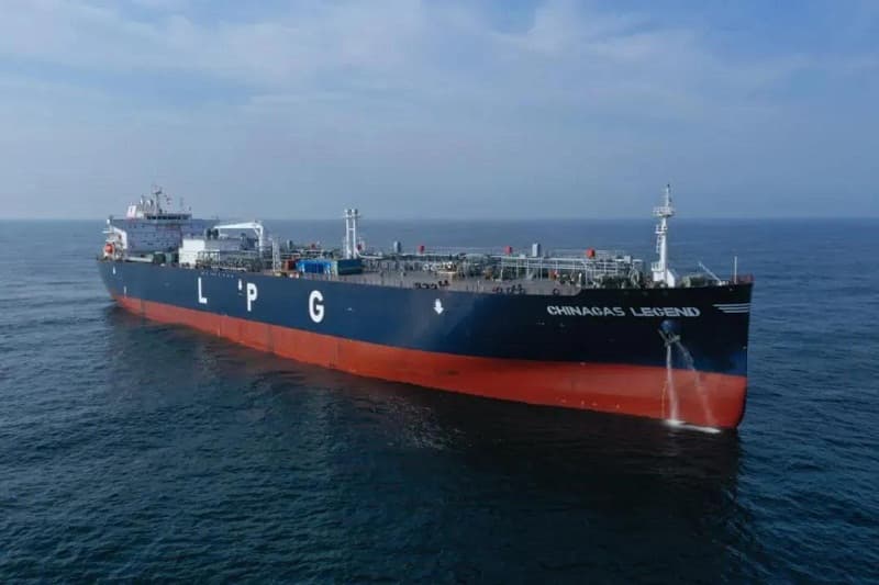 Tarif Tanker Gas Raksasa Naik 300 Persen, Emiten Pelayaran Masih Menarik