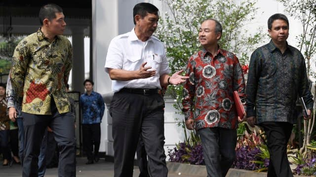 Luhut : Softbank Bakal Beri Suntikan Dana USD4 Miliar