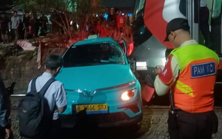 Dugaan Awal Penyebab Kecelakaan Kereta Api di Bekasi