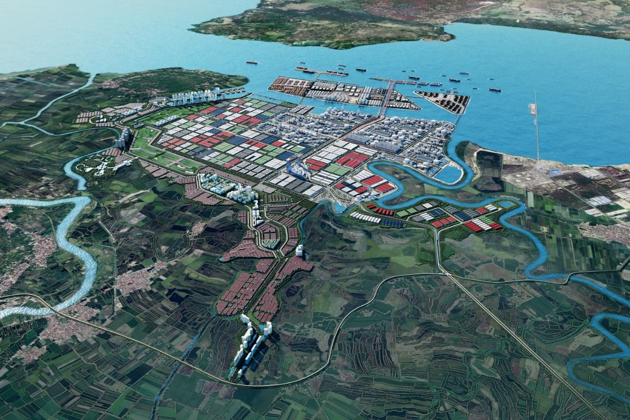 AKRA Yakin JIIPE Gresik Jadi Tujuan Investasi Jawa Timur